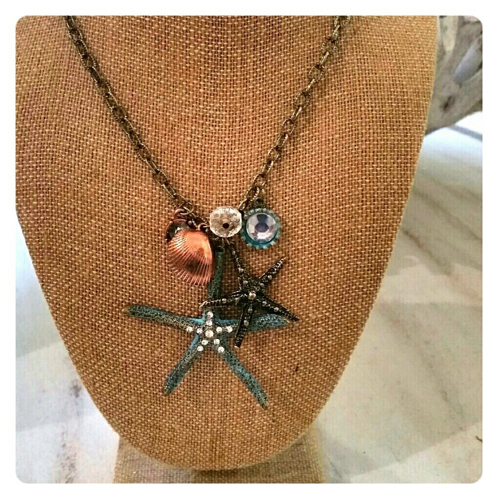 Beach vibes necklace